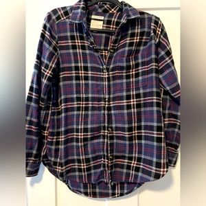 American Eagle super soft flannel boyfriend fit